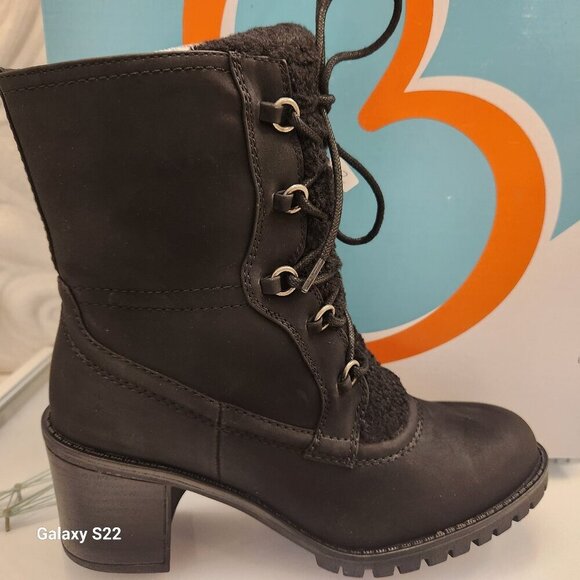 Baretraps Hadlee Boots. Lace up. Black. NIB. Size 6.5 - Picture 1 of 9